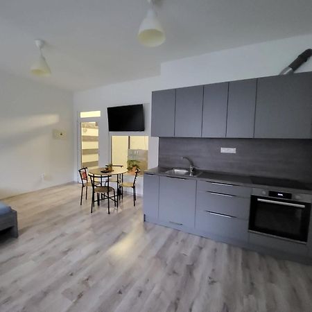 Apartman Nova Bana Eksteriør billede