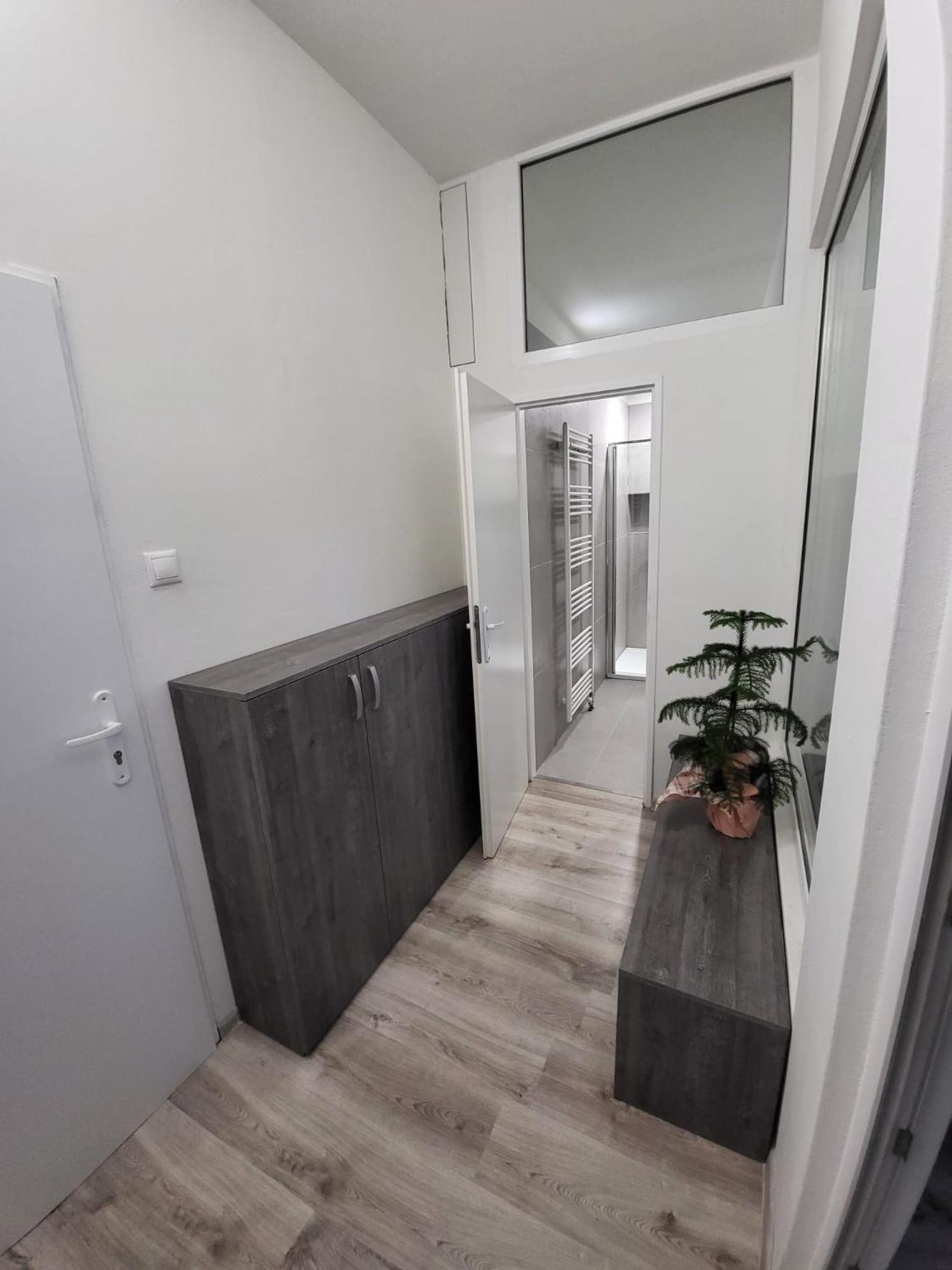 Apartman Nova Bana Eksteriør billede